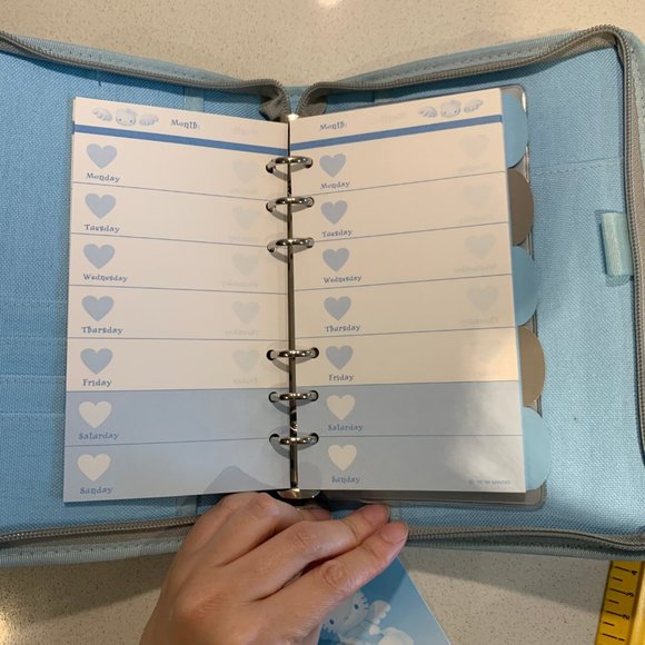 VINTAGE 1999 HELLO KITTY SIX RING BINDER NOTEBOOK PLANNER - Picture 6 of 15